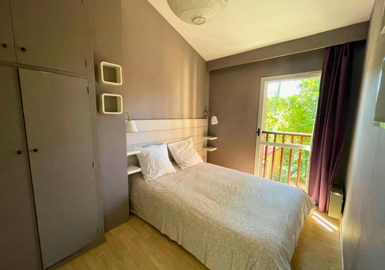 Sylviculteurs - Charmante Villa Patio Renovee سانيوس المظهر الخارجي الصورة